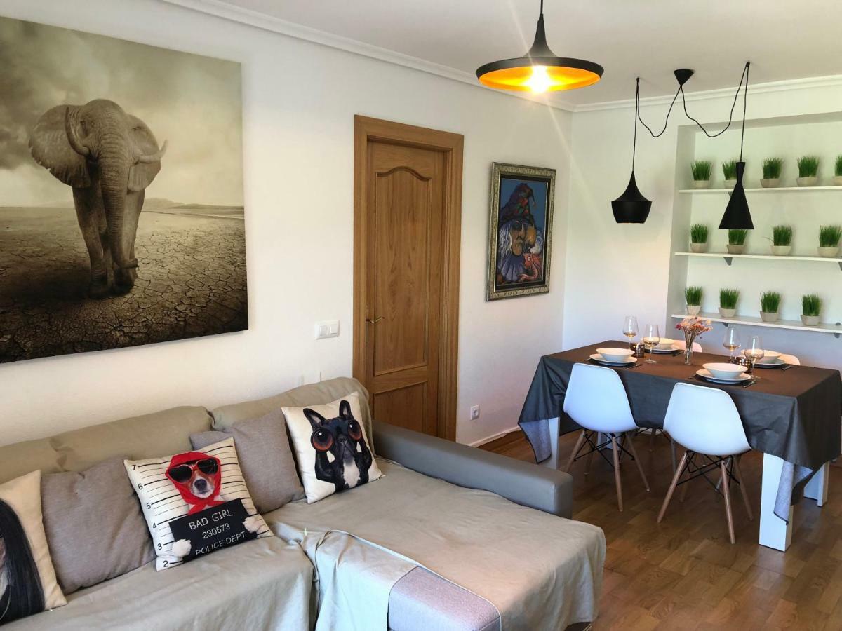Apartamento Ezcaray Con Piscina Zorraquin ภายนอก รูปภาพ