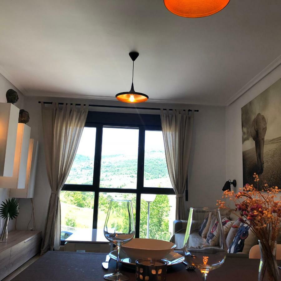 Apartamento Ezcaray Con Piscina Zorraquin ภายนอก รูปภาพ